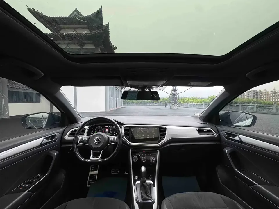 Volkswagen T-Roc TANG 2021 280TSI DSG 2WD R-Line Pro Smart Edition 2022 — thumbnail 4