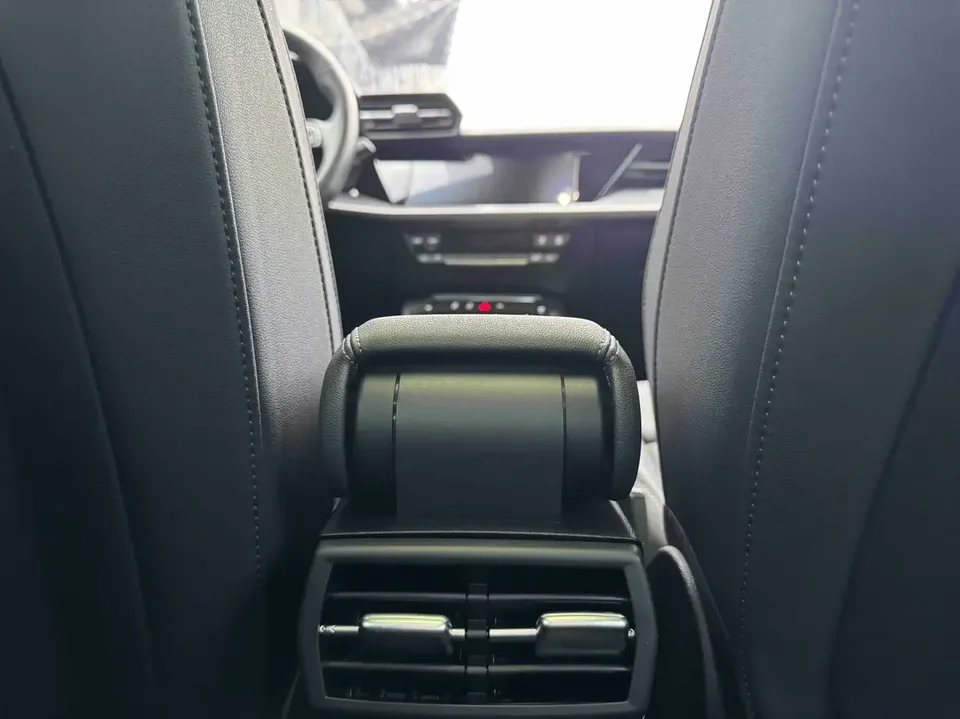 Audi A3 Audi A3 2022 A3L Limousine 35 TFSI Stylish Sports 2022 — thumbnail 3