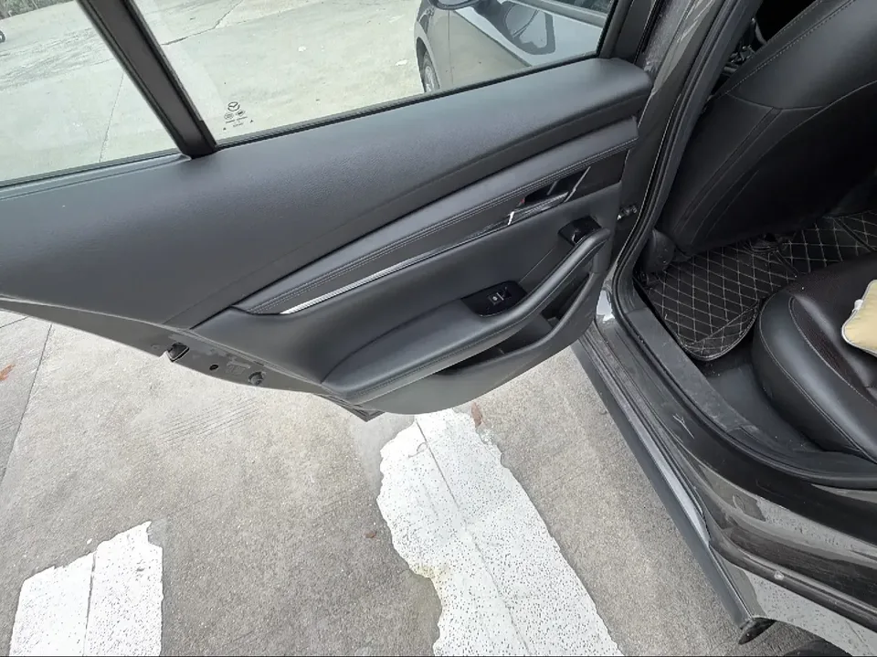 Mazda Axela Mazda3 Angkesela 2021 2.0L Automatic Quality Edition 2022 — thumbnail 5