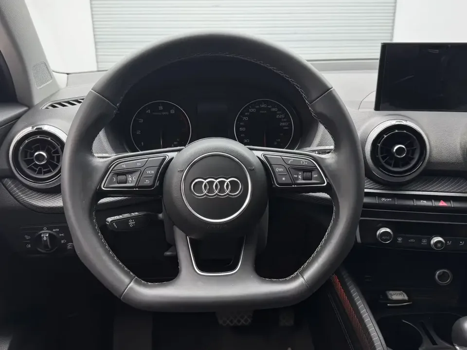 Audi Q2L Audi Q2L 2022 35 TFSI Stylish Dynamic 2022 — thumbnail 4