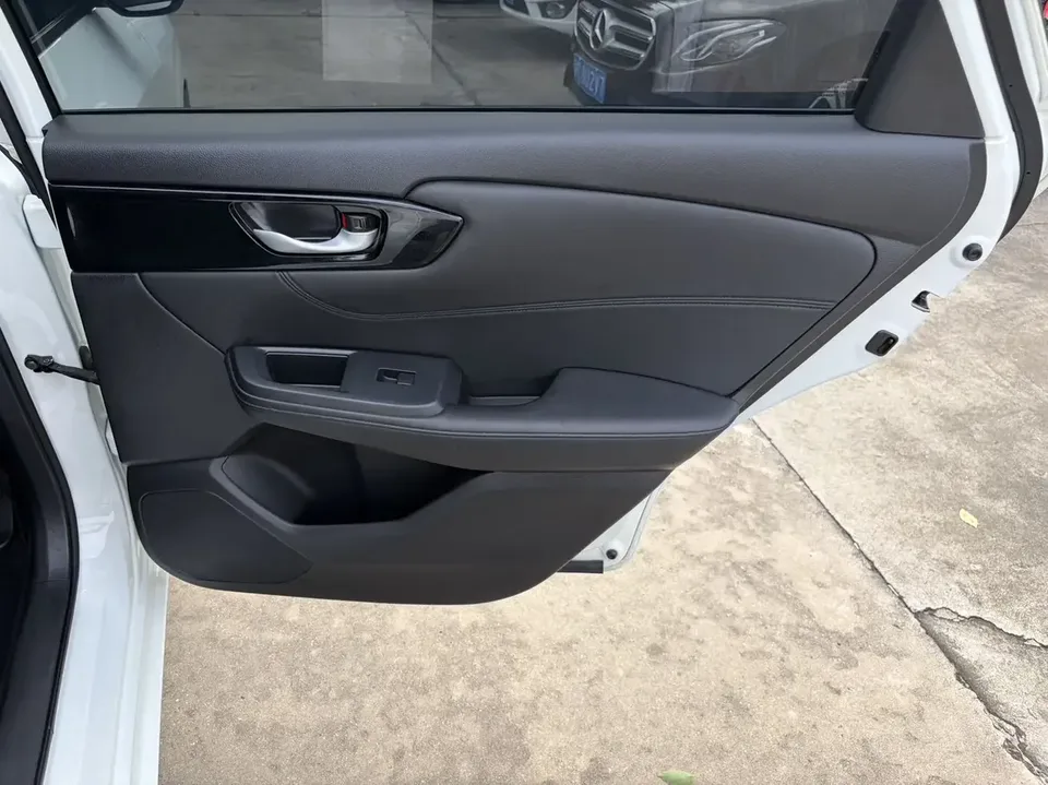Honda Crider Lingpai 2022 180Turbo CVT Deluxe Edition 2022 — миниатюра 3