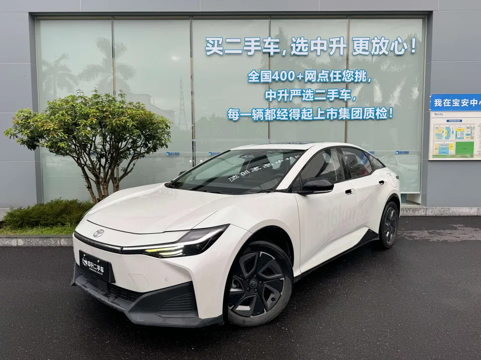Toyota bZ3 Toyota bZ3 2023 Elite PRO 2023 — фото 1, купить с доставкой в Москву