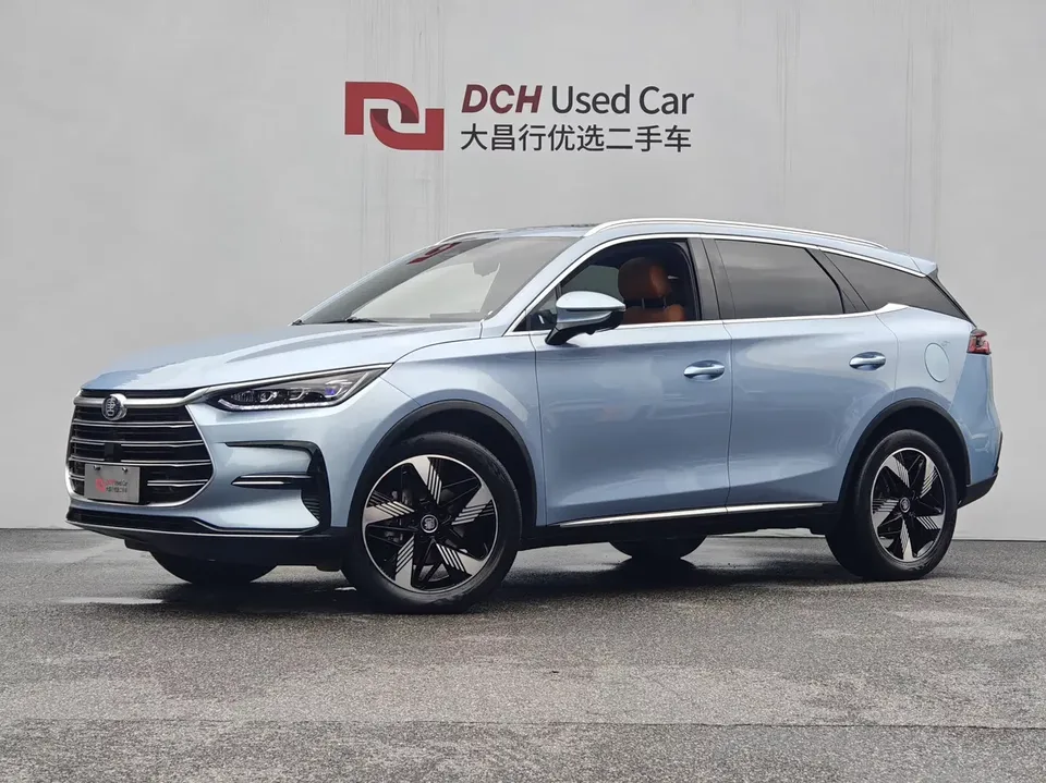 BYD Tang DM Tang DM 2023 DM-i Champion Edition 112KM Premium 2023 — photo 1, buy with delivery to Moscow