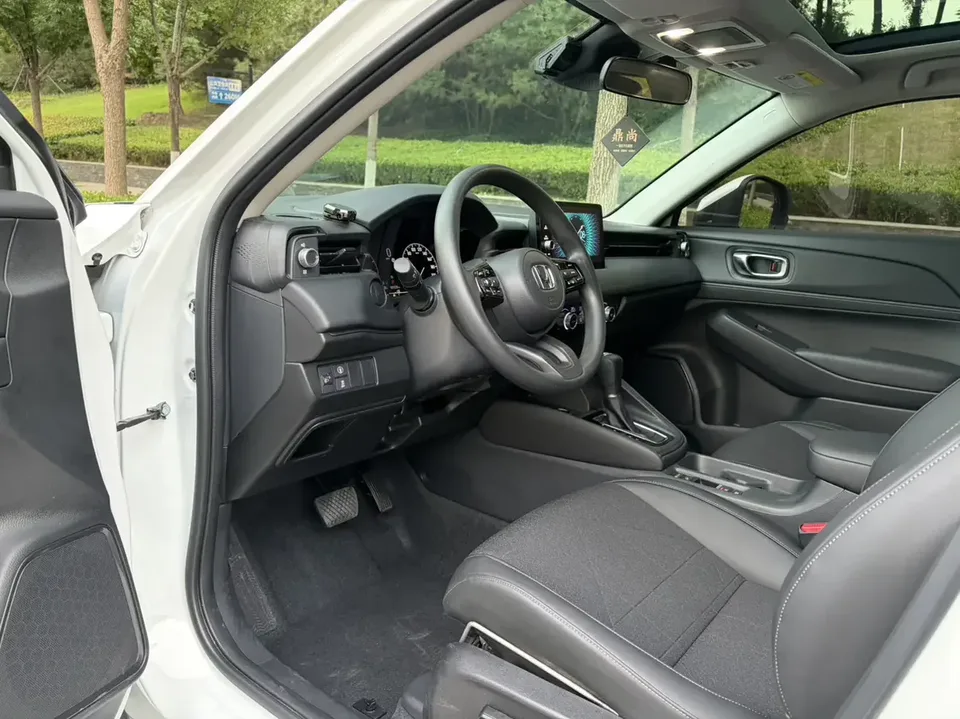 Honda VEZEL Binzhi 2023 1.5L CVT Deluxe Edition 2023 — thumbnail 4