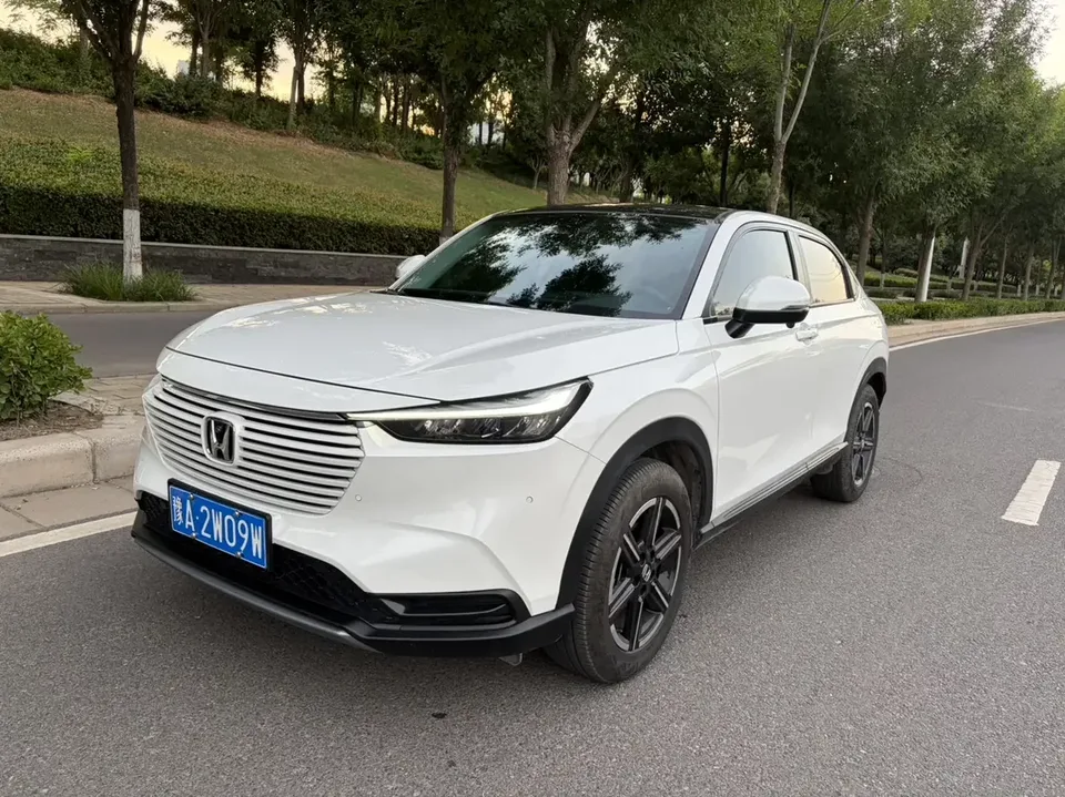 Honda VEZEL Binzhi 2023 1.5L CVT Deluxe Edition 2023 — photo 1, buy with delivery to Moscow