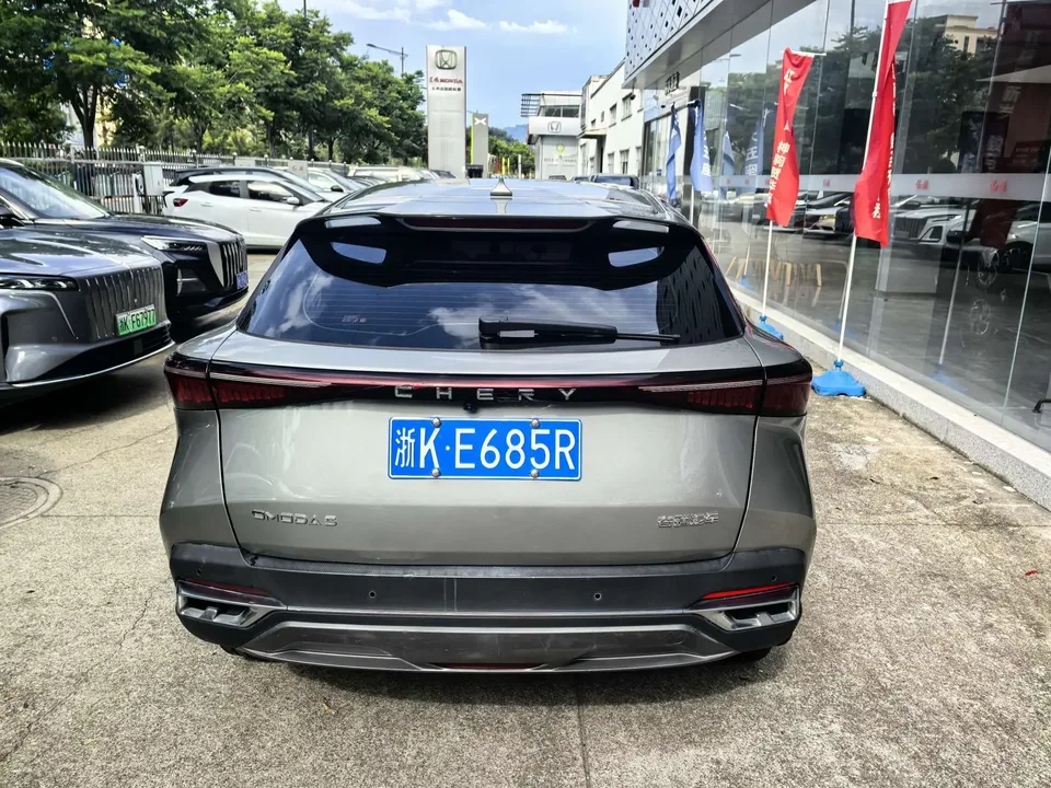 Omoda C5 Ou Mengda 2022 1.5T CVT Extension Edition 2022 — thumbnail 2