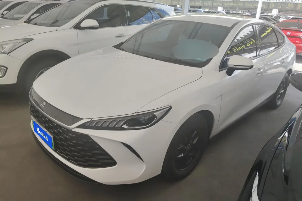 BYD Qin PLUS DM Qin PLUS DM 2025 DM-i 55KM Intelligent Driving Edition Leading Edition 2025 — photo 1, buy with delivery to Moscow
