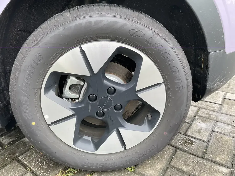 Geely Star Wish Star Wish 2026 410km Explorer Edition 2025 — thumbnail 3
