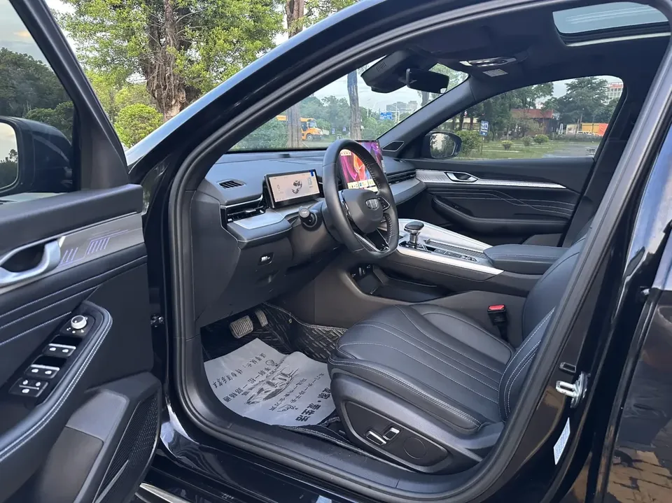 Geely Preface Xing Rui 2023 1.5T Kunlun Edition 2024 — миниатюра 3
