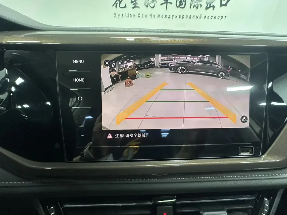 Volkswagen Tharu tuyue 2022 280TSI 2WD Deluxe Edition 2022 — thumbnail 3