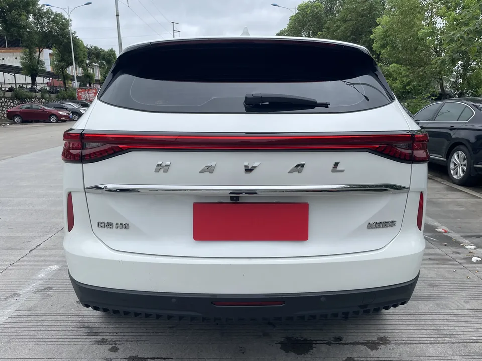 Haval H6 Haval H6 2022 The third generation 1.5T automatic two-wheel drive Max 2023 — thumbnail 2