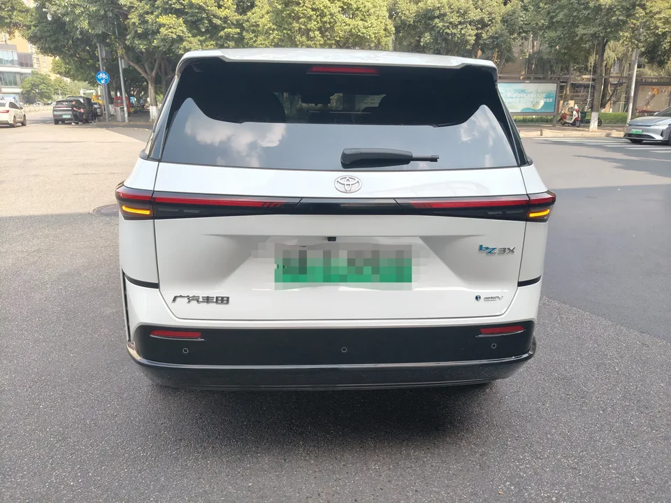Toyota Bozhi 3X Bozhi 3X 2025 520 Pro+ 2025 — миниатюра 2