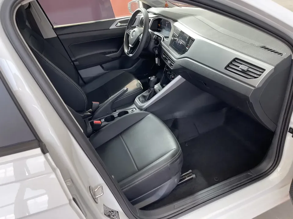 Volkswagen Polo Polo 2023 Plus 1.5L Automatic LOHAS Edition 2023 — thumbnail 3