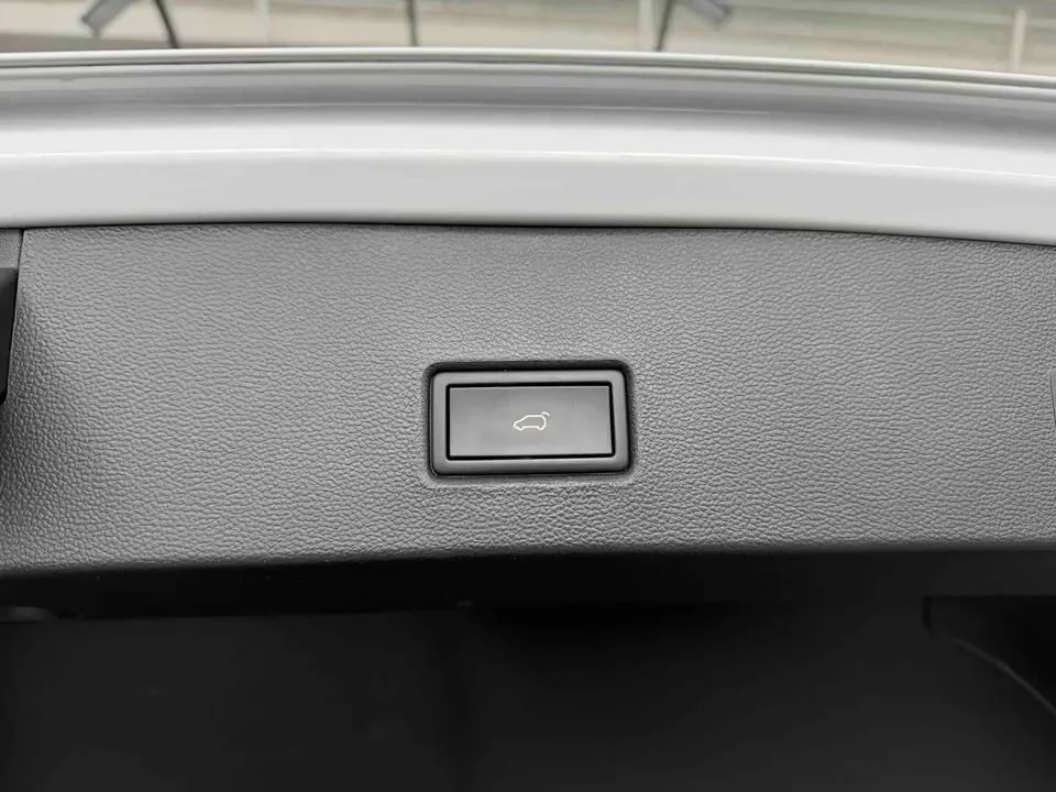 Volkswagen T-Roc TANG 2022 280TSI DSG 2WD Comfort PLUS 2023 — thumbnail 3