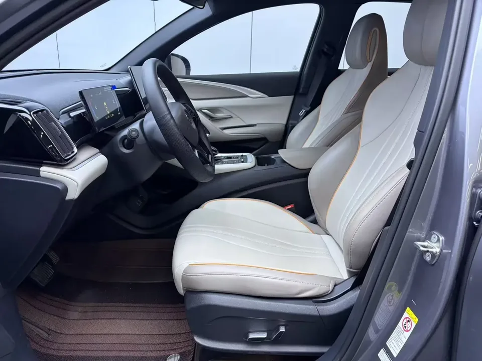 BYD Song Pro DM Song Pro DM 2024 DM-i Honor Edition 71km Pilot Edition 2025 — thumbnail 4