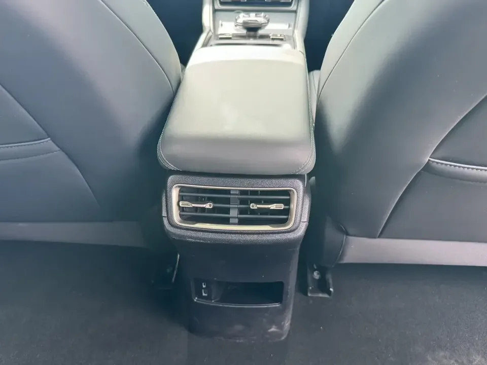 BYD Qin L DM Qin L DM 2024 DM-i 120KM Excellence 2024 — thumbnail 3