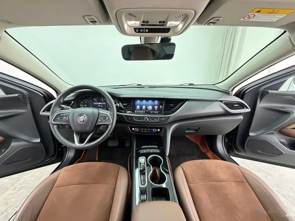 Buick Majesty Majesty 2022 552T Smart 2022 — thumbnail 4