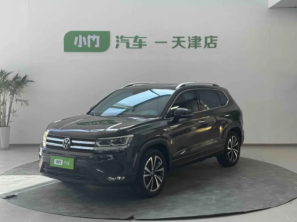Volkswagen Tharu tuyue 2022 280TSI 2WD Deluxe Edition 2022 — photo 1, buy with delivery to Moscow