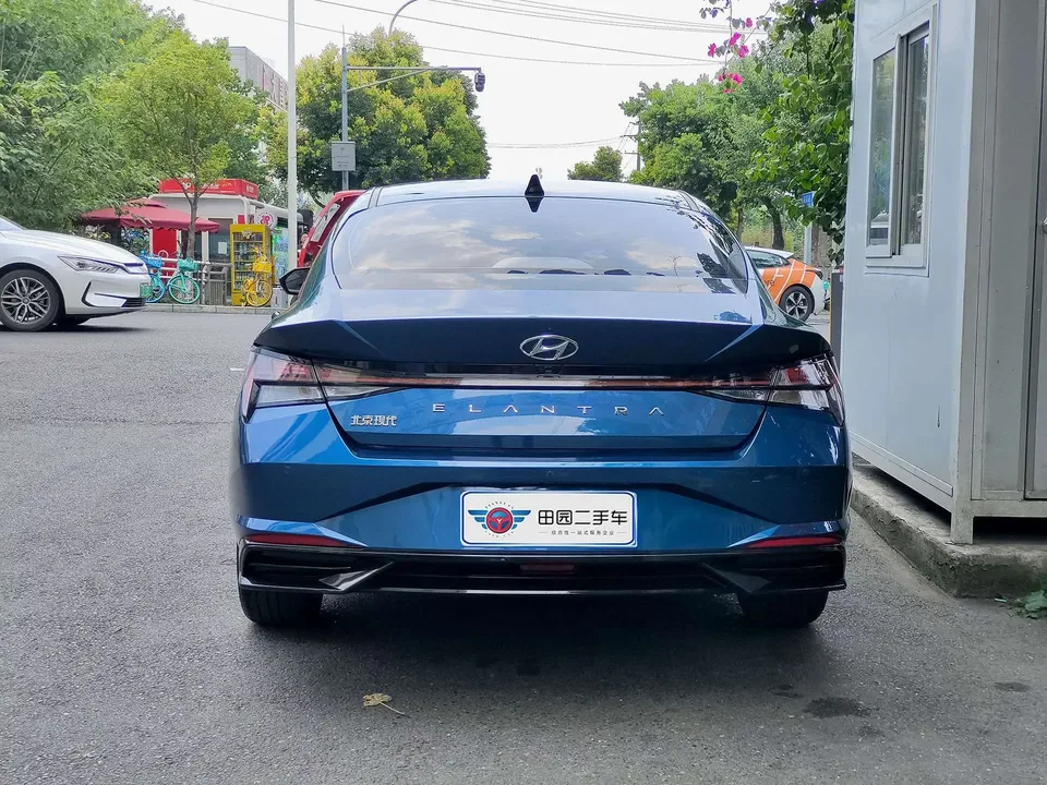 Hyundai Elantra Elantra 2021 1.5L CVT LUX Premium Edition 2022 — thumbnail 2
