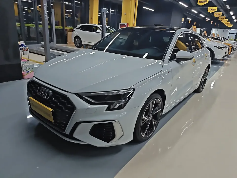Audi A3 Audi A3 2023 Sportback 35 TFSI facelift: stylish and sporty 2023 — photo 1, buy with delivery to Moscow