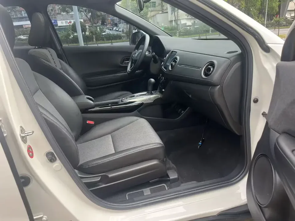 Honda WR-V HondaXR-V 2021 1.5L CVT Comfort Edition 2022 — thumbnail 2