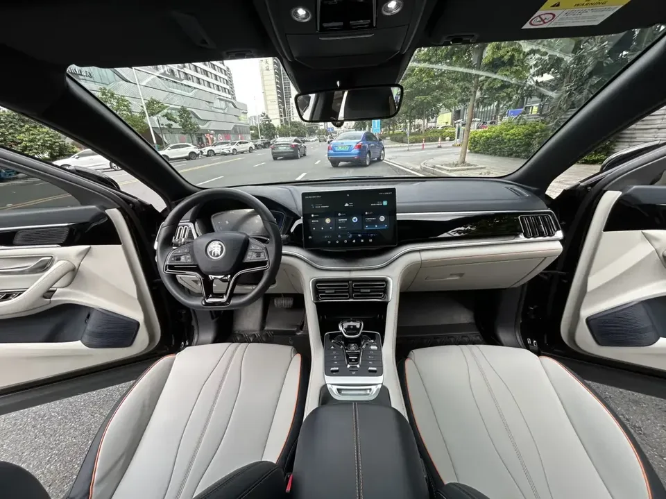 BYD Song PLUS DM Song PLUS DM 2021 DM-i 110KM 2WD Flagship 2023 — thumbnail 4