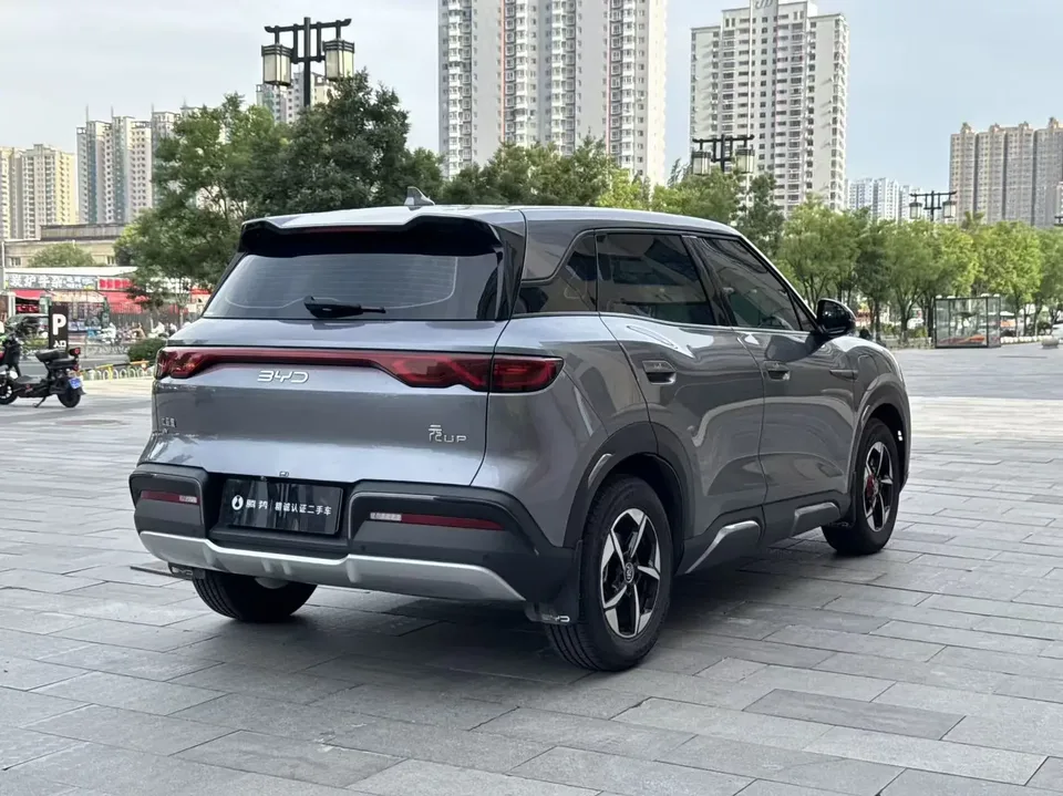 BYD Yuan Up Yuan UP 2024 401KM Leading Type 2025 — thumbnail 2