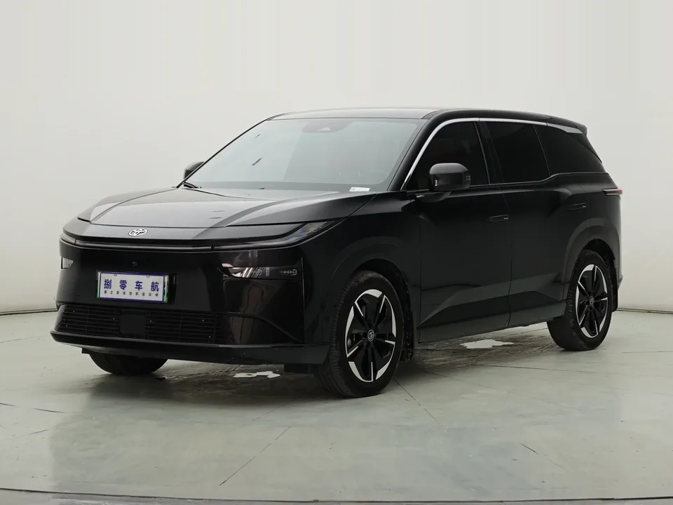 Toyota Bozhi 3X Bozhi 3X 2025 520 Pro+ 2025 — photo 1, buy with delivery to Moscow