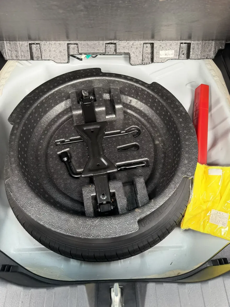 Haval M6 Haval M6 2023 PLUS 1.5T Manual Luxury Smart Connection 2022 — thumbnail 4