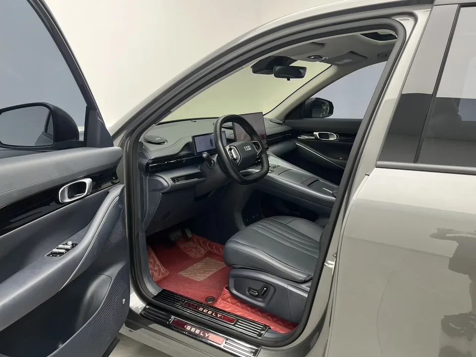 Geely Galaxy E5 Galaxy E5 2024 440km Explorer Edition 2025 — миниатюра 5