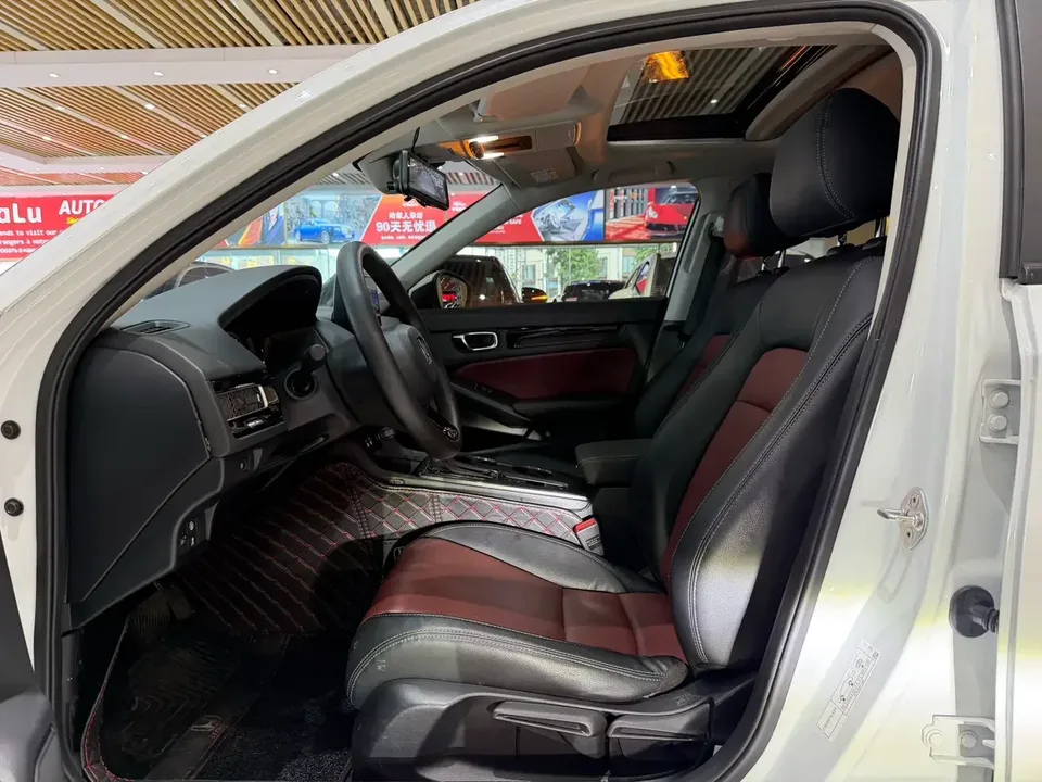 Honda Integra Style 2022 240TURBO CVT Tech Edition 2022 — thumbnail 5