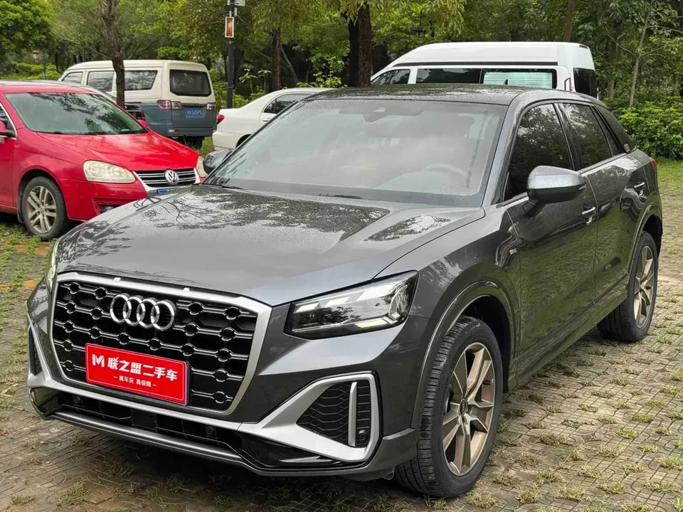 Audi Q2L Audi Q2L 2022 35 TFSI Stylish Dynamic 2022 — photo 1, buy with delivery to Moscow