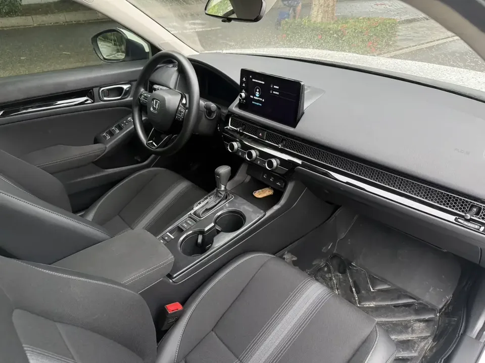 Honda CIVIC Civic 2025 240TURBO CVT Zhiqu Plus 2025 — thumbnail 3