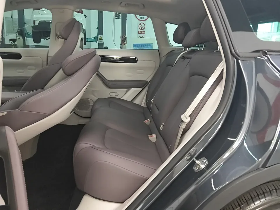 Leapmotor Zero running C11 Zero running C11 2023 Extended Range 180 Comfort Edition 2024 — thumbnail 3