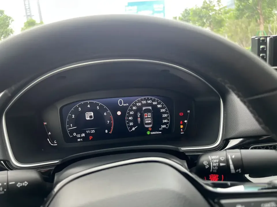 Honda Integra Style 2023 HATCHBACK 240TURBO CVT Phantom Night Deluxe Edition 2023 — thumbnail 5