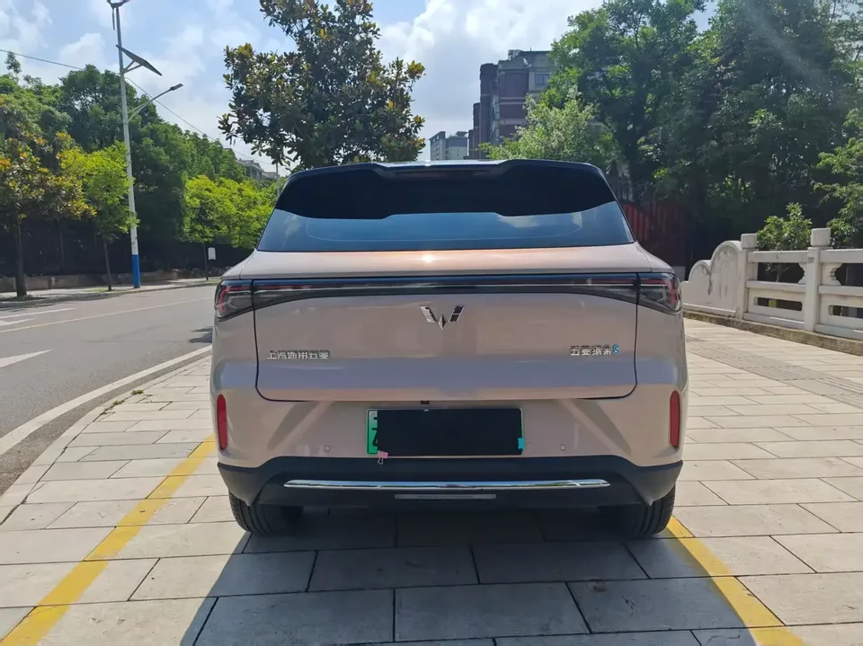 Wuling Bingo S Bingo S 2025 430km Flagship Model 2025 — thumbnail 2