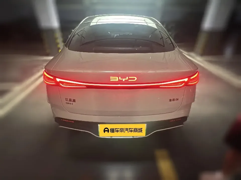 BYD Seal 06DM Seal 06DM 2024 DM-i 120KM Premium 2024 — thumbnail 2