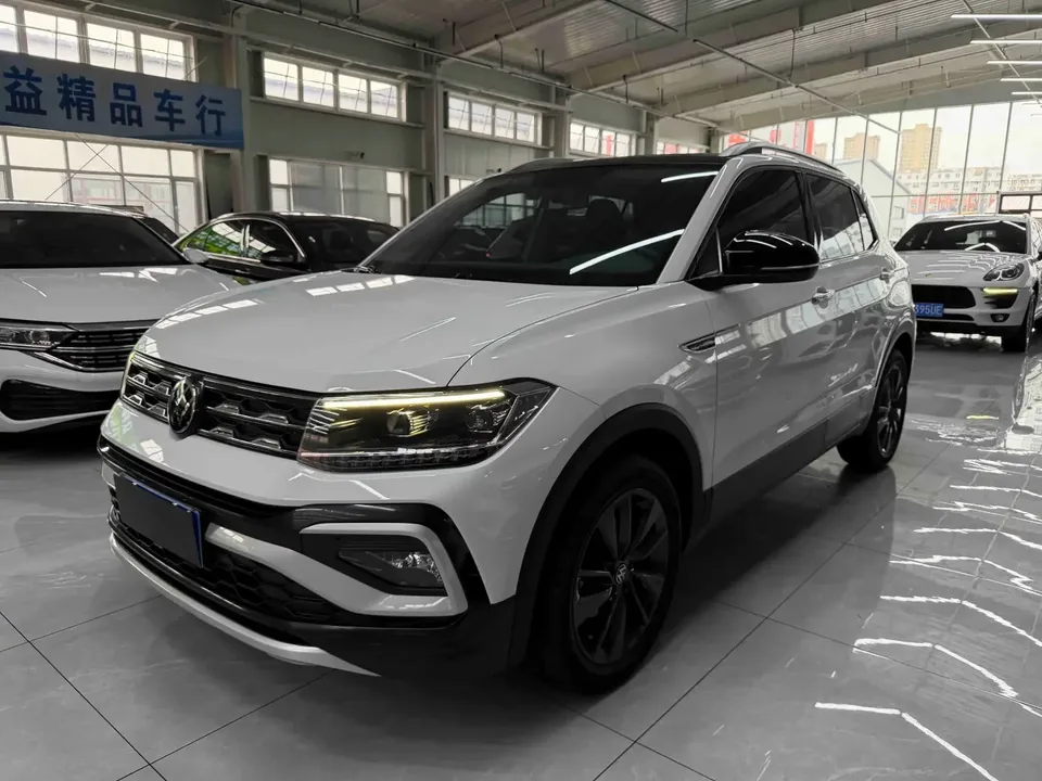 Volkswagen Tu Kai Tu Kai 2022 280TSI DSG Comfort Edition 2023 — photo 1, buy with delivery to Moscow