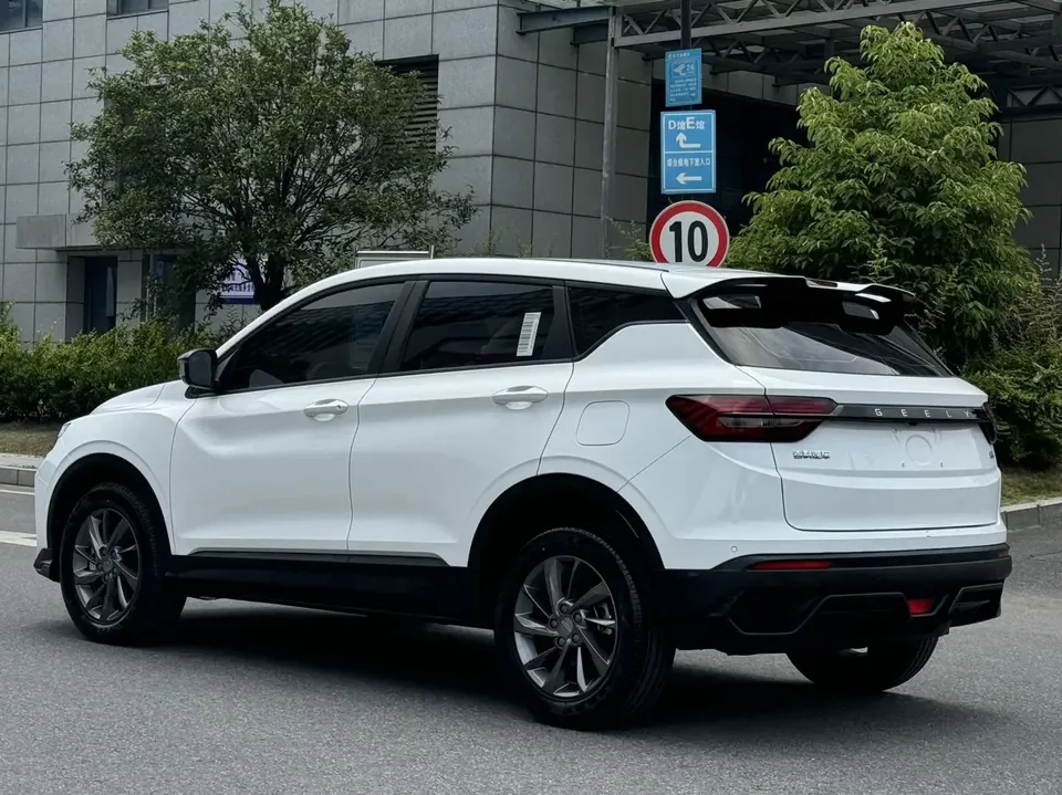 Geely Coolray SX11 Binyue 2025 1.5L CVT Super MAX 2025 — thumbnail 4