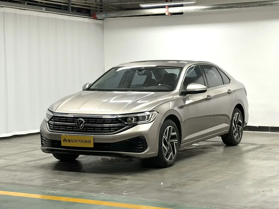 Volkswagen Sagitar Sagitar 2023 280TSI DSG Beyond Edition Plus 2022 — photo 1, buy with delivery to Moscow