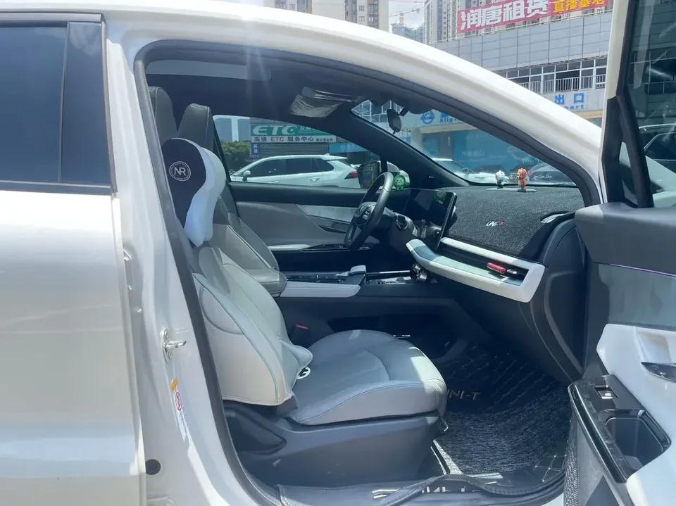 Changan UNI-T Changan UNI-T 2023 Second generation 1.5T premium model 2023 — thumbnail 4