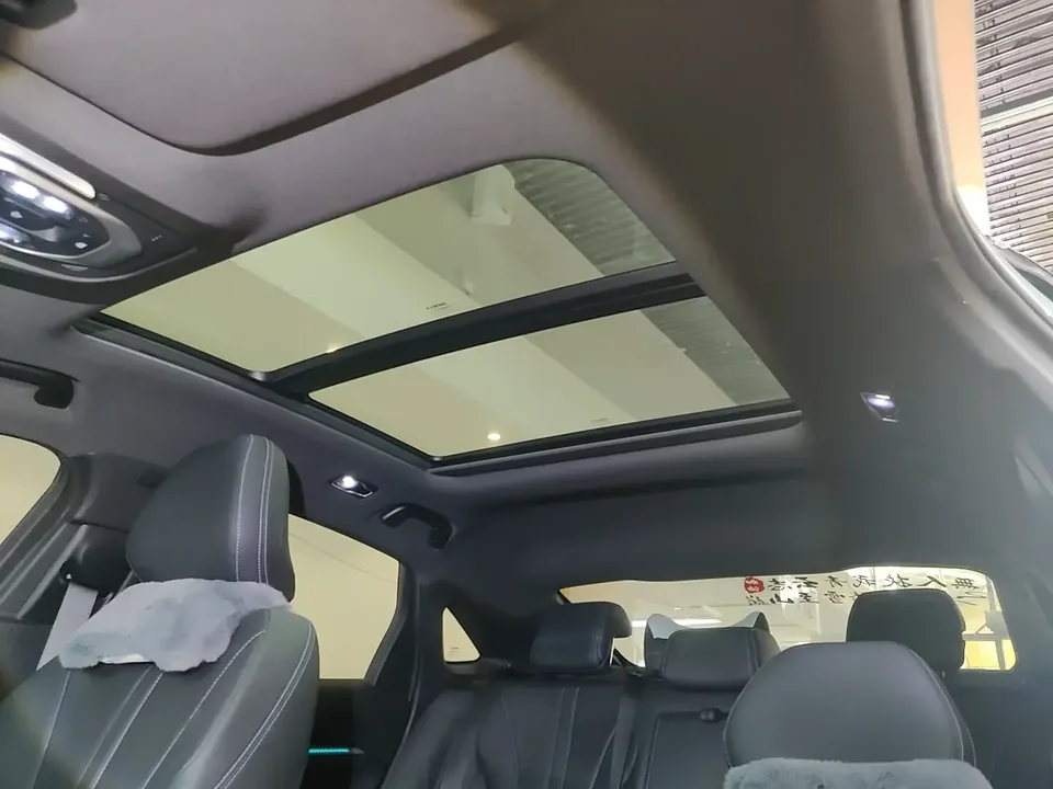Geely Preface Xing Rui 2025 1.5T Dongfangyao Kunlun Edition 2025 — thumbnail 5