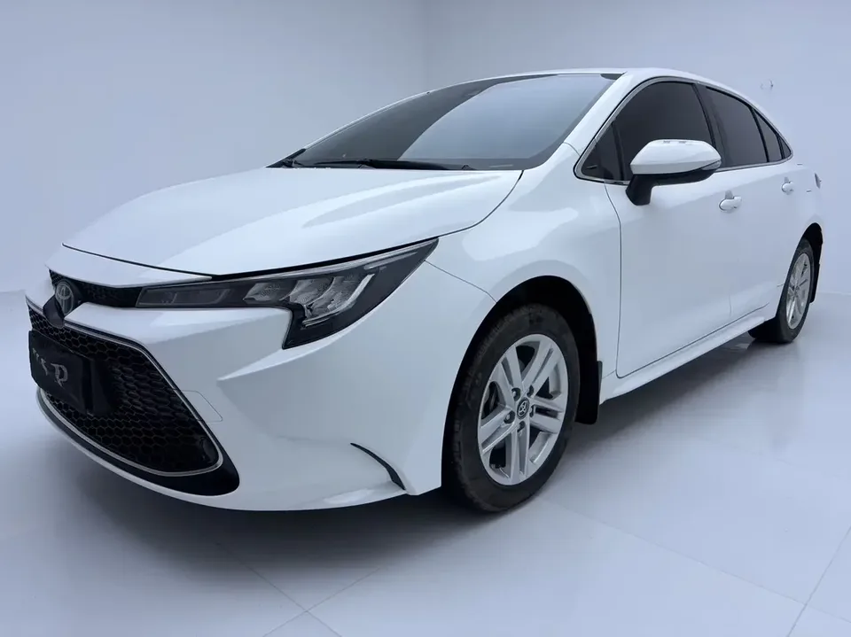 Toyota Levin Lei Ling 2022 185T CVT Deluxe Edition 2022 — фото 1, купить с доставкой в Москву