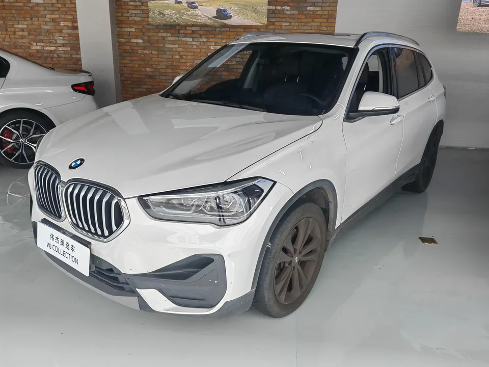 BMW X1 BMW X1 2020 sDrive20Li Fashion 2022 — photo 1, buy with delivery to Moscow