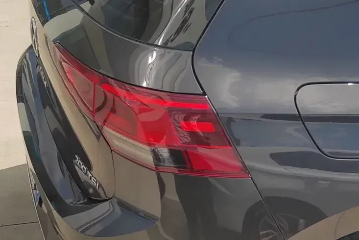 Volkswagen Golf golf 2023 200TSI DSG Pro 2023 — thumbnail 4