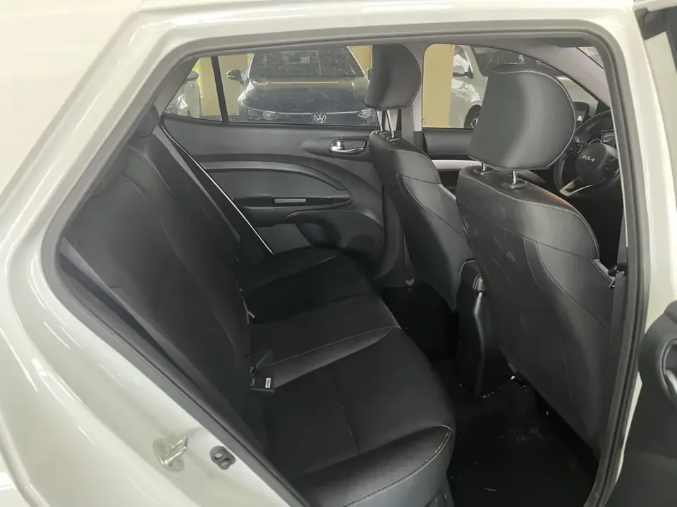 Kia KX1 Yipao 2021 1.4L Automatic Fun Edition 2023 — thumbnail 5