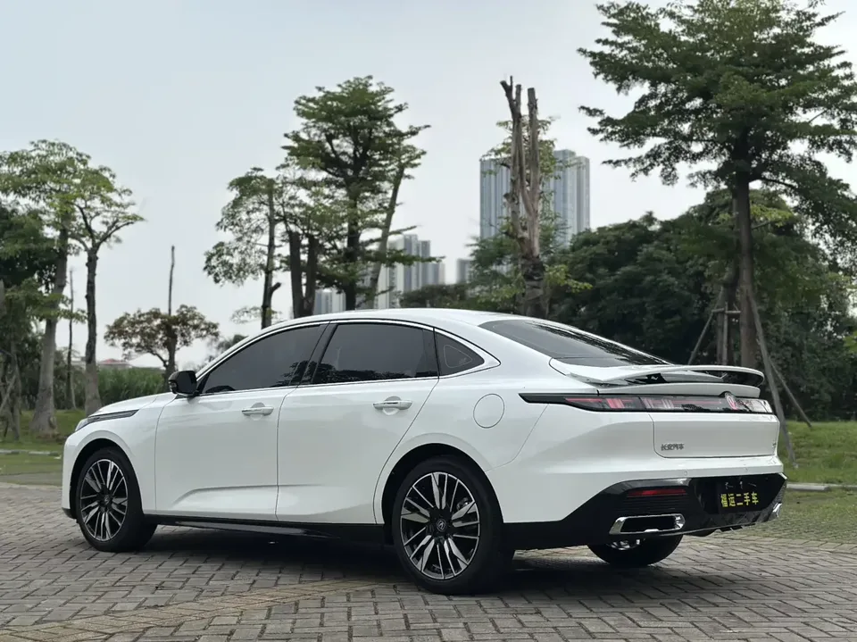 Changan Escape Escape 2026 Fourth-generation 1.5T DCT 500Bar Smart Edition 2026 — thumbnail 2