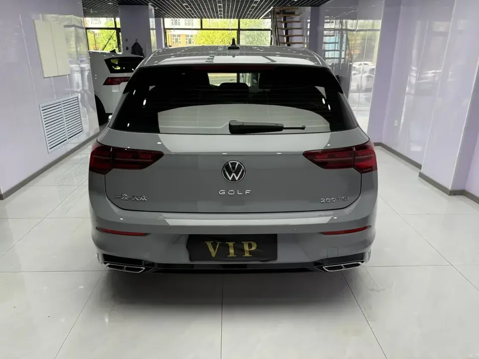 Volkswagen Golf golf 2023 280TSI DSG R-Line Lite 2024 — thumbnail 2