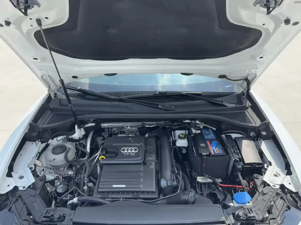Audi Q3 Audi Q3 2022 35 TFSI Stylish Dynamic 2022 — thumbnail 3