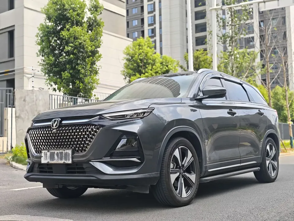 Changan X7 PLUS Changan X7 PLUS 2024 1.5T DCT Smart 5-seater 2025 — photo 1, buy with delivery to Moscow